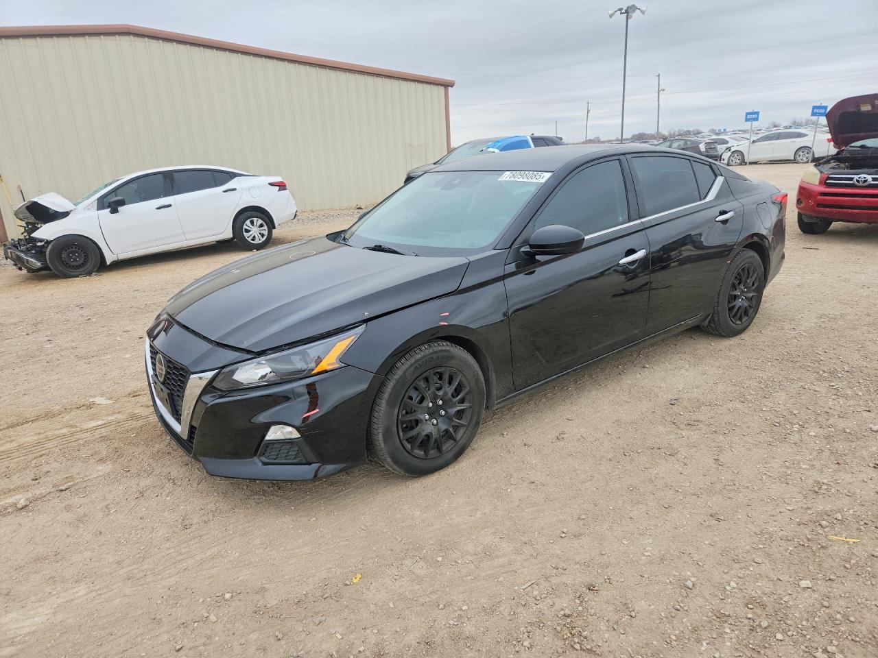 2022 Niss Altima
