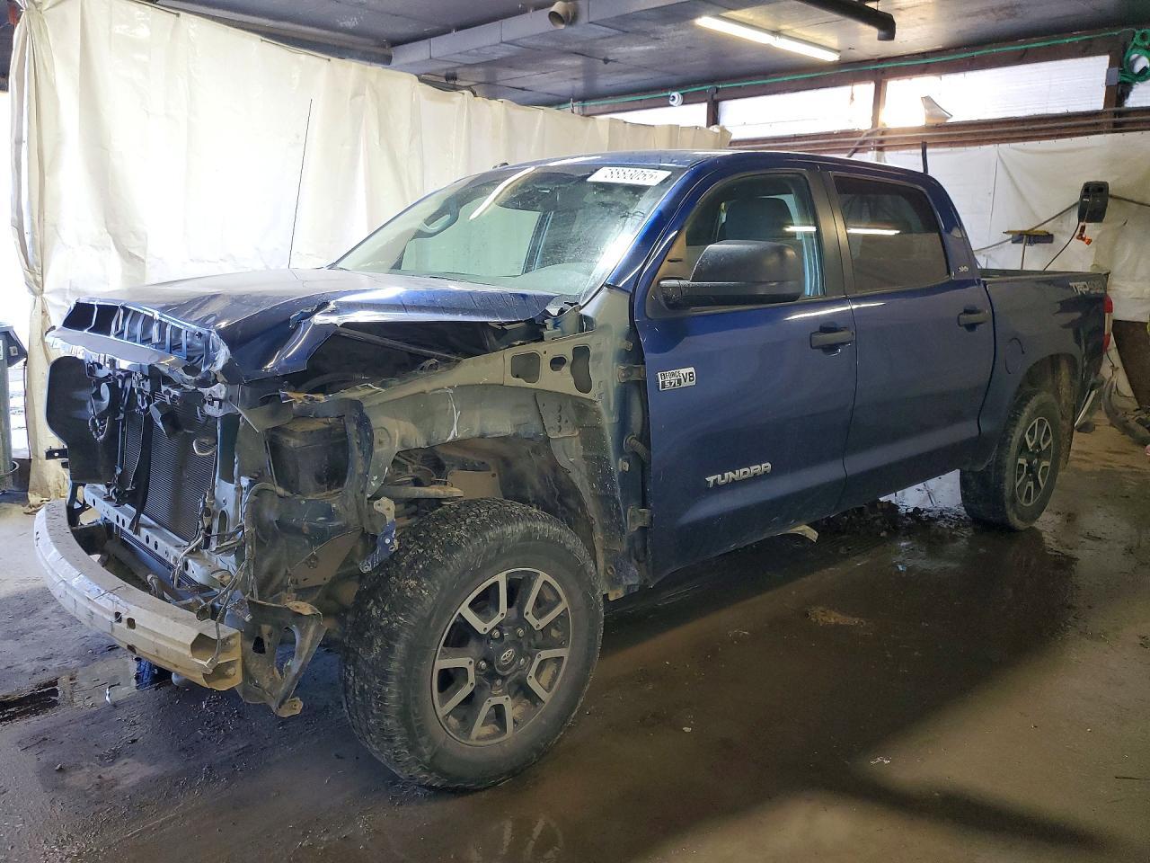 2015 Toyota Tundra SR5