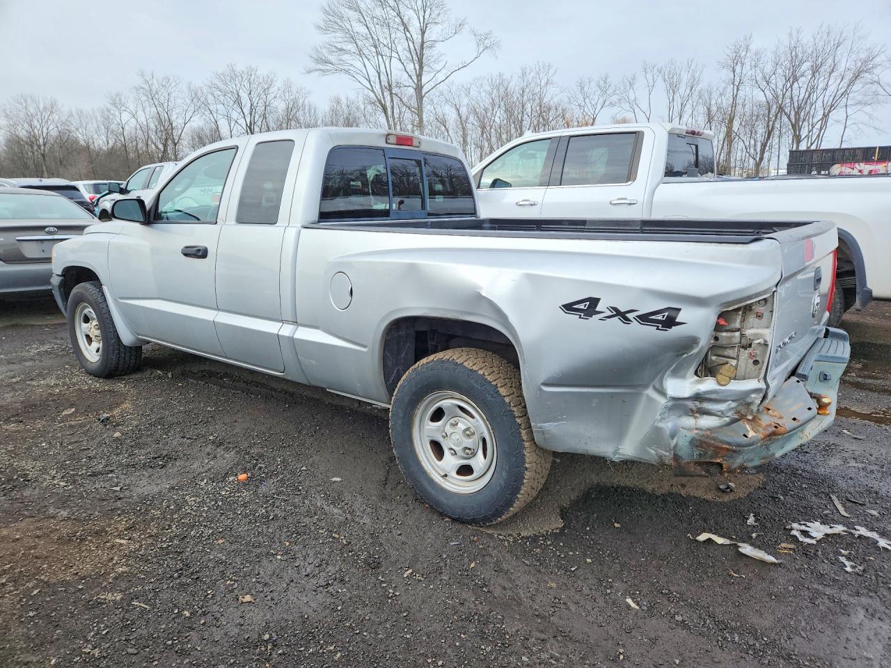 2005 Dodge Dakota ST