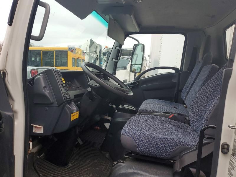 2023 Isuzu NPR HD BOX Truck