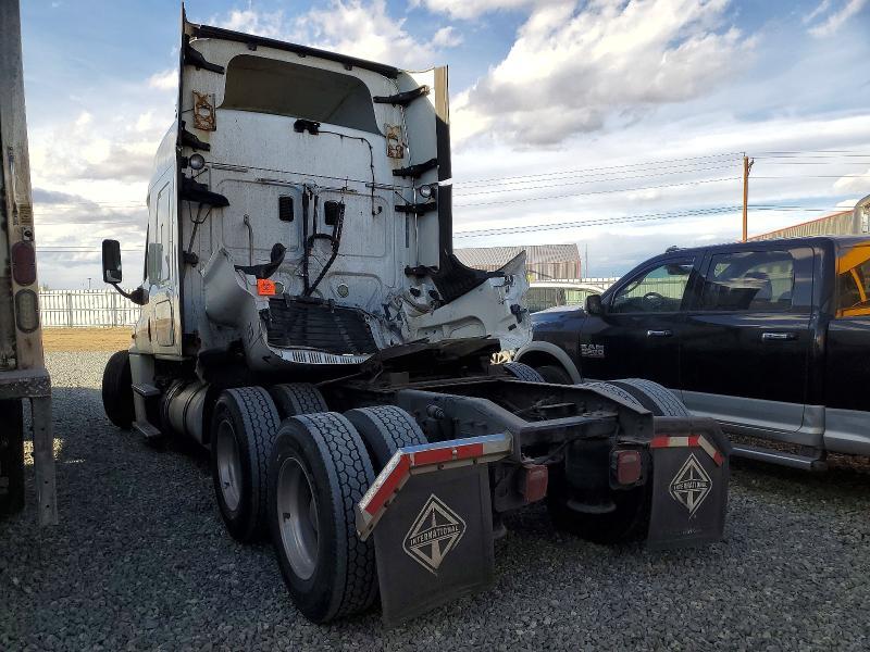 2015 Freigliner Cascadia 125