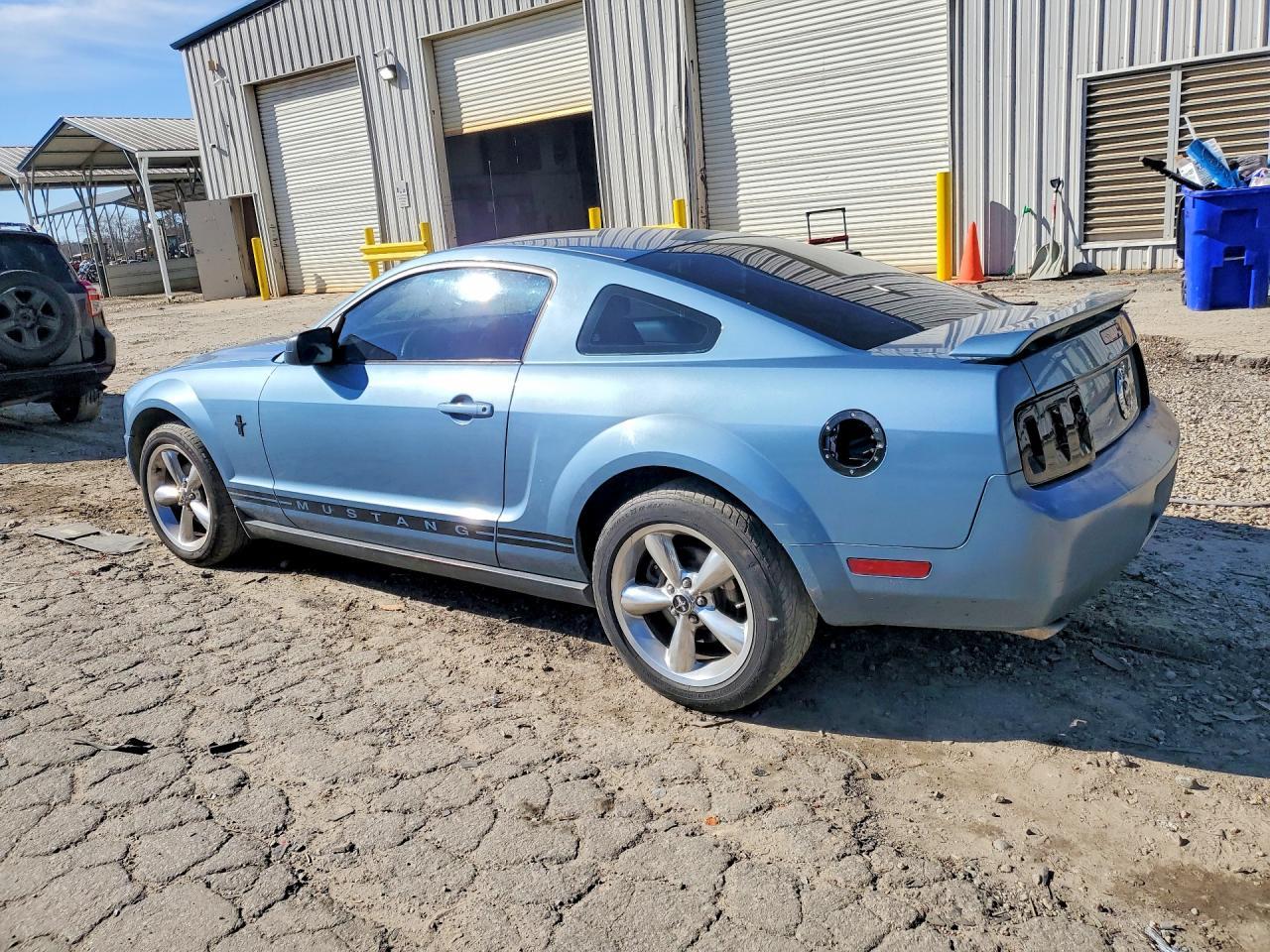 2005 Ford Mustang