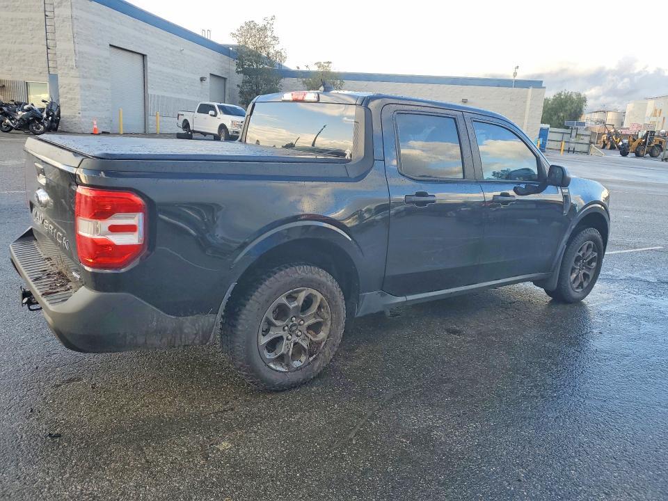 2023 Ford Maverick XL