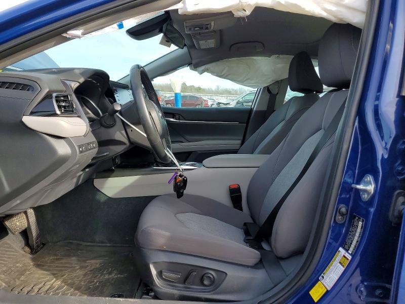 2023 Toyota Camry le