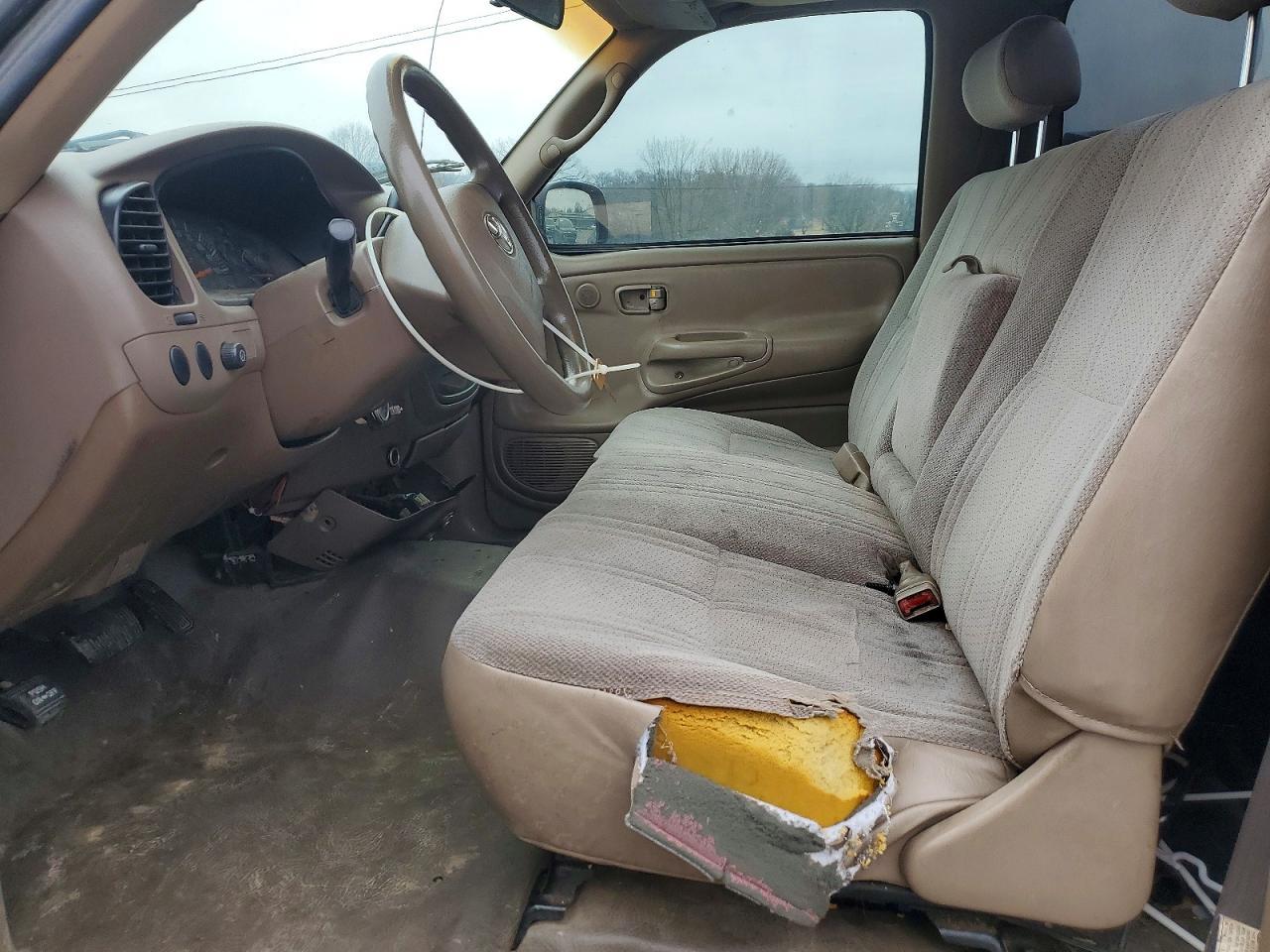 2004 Toyota Tundra Base