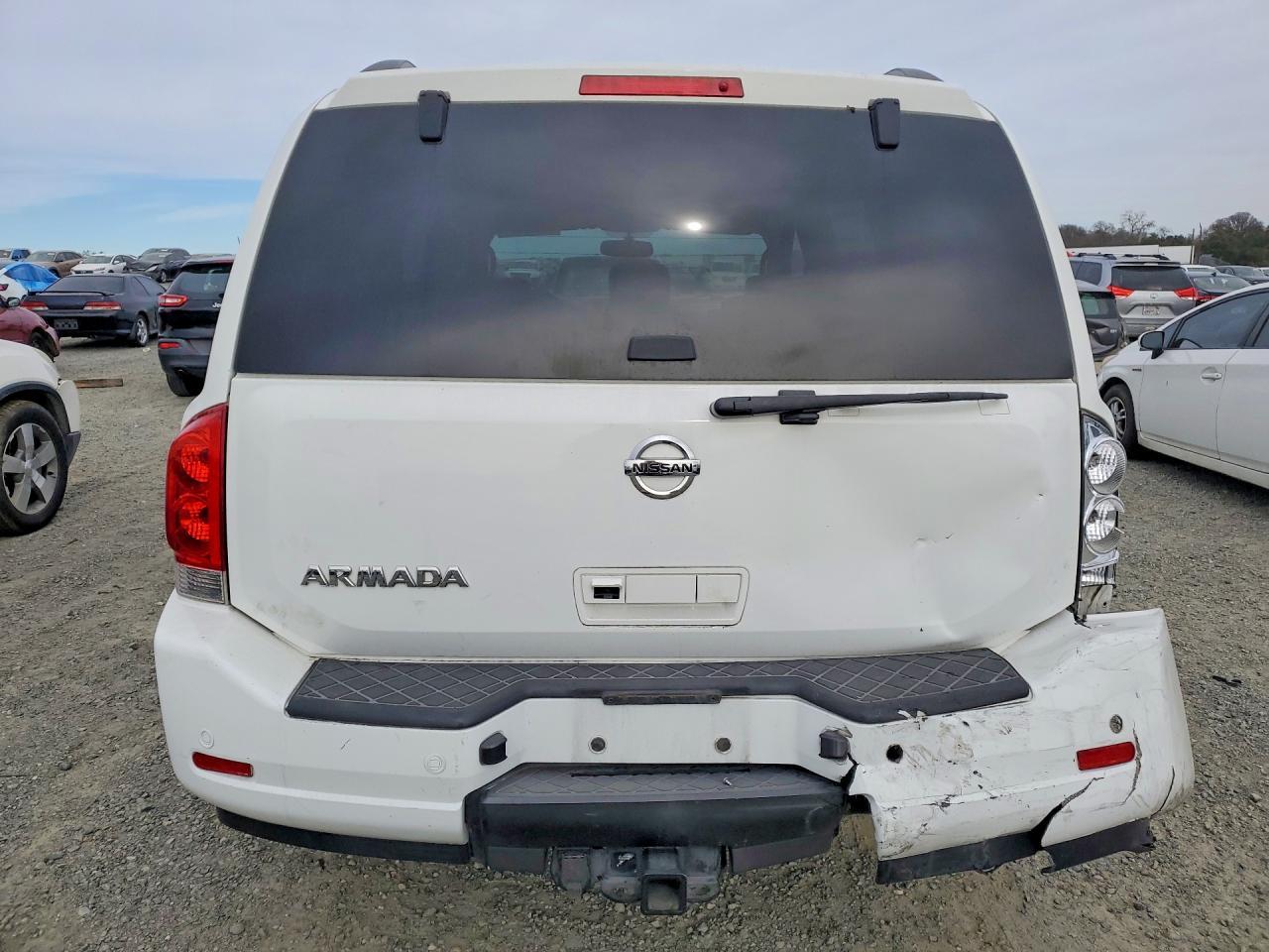 2012 Nissan Armada sv
