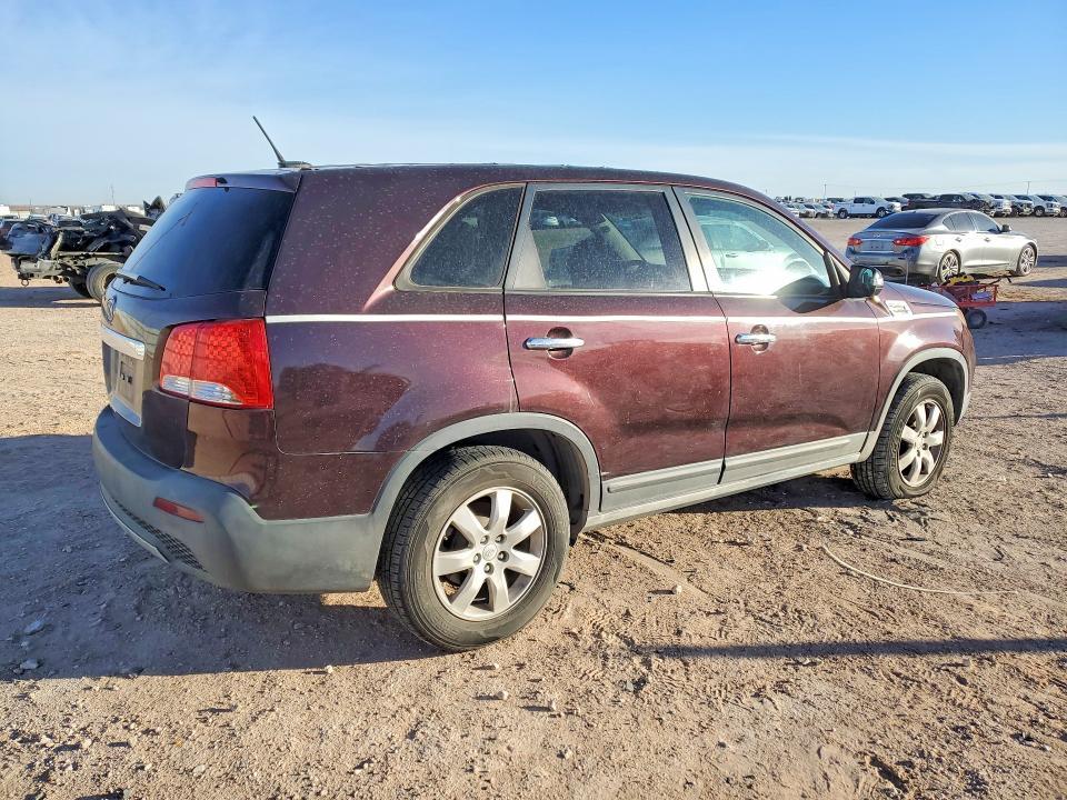 2011 KIA Sorento lx