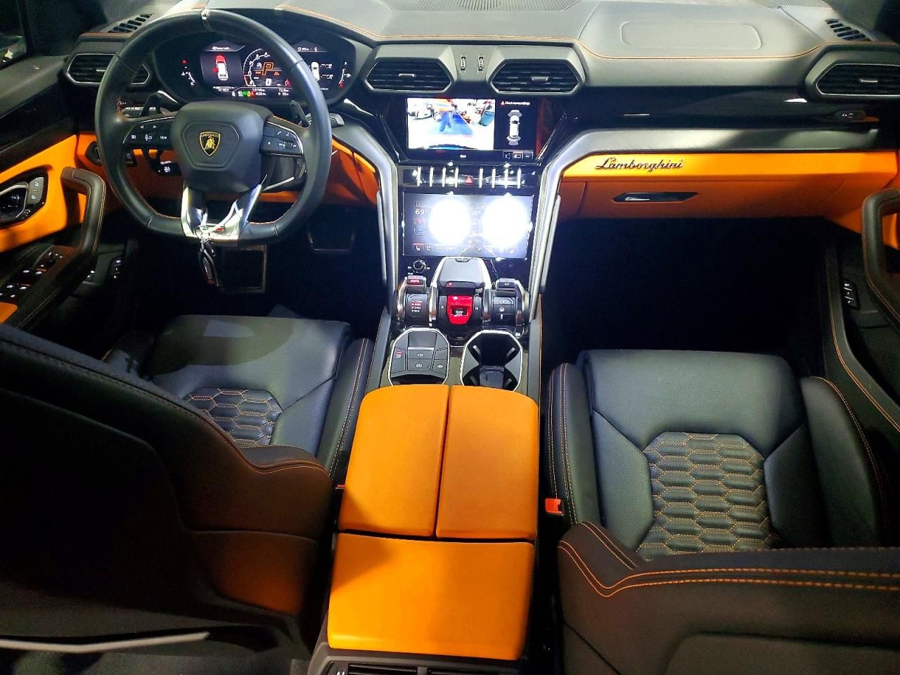 2022 Lamborghini Urus