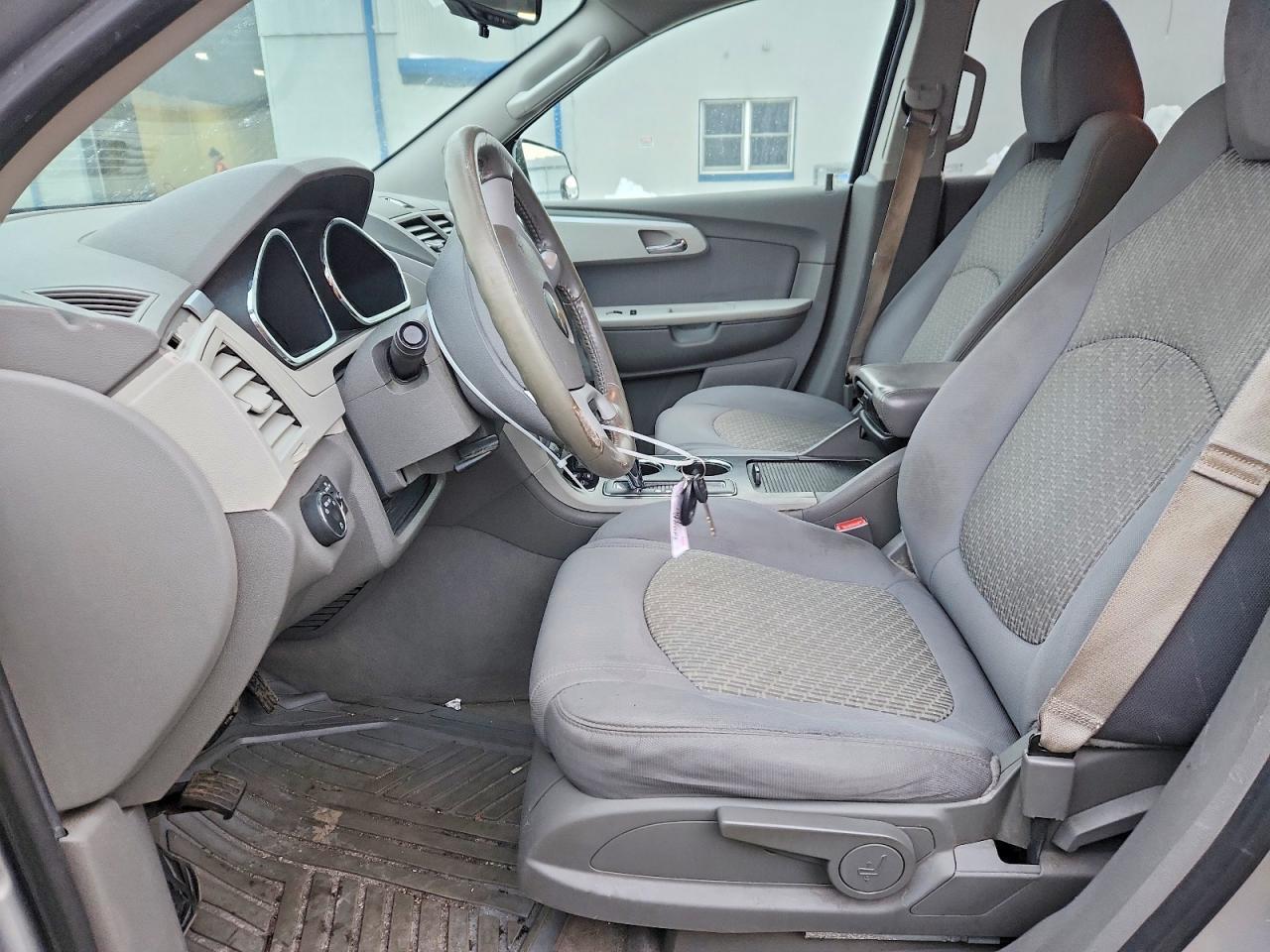 2011 Chevrolet Traverse ls
