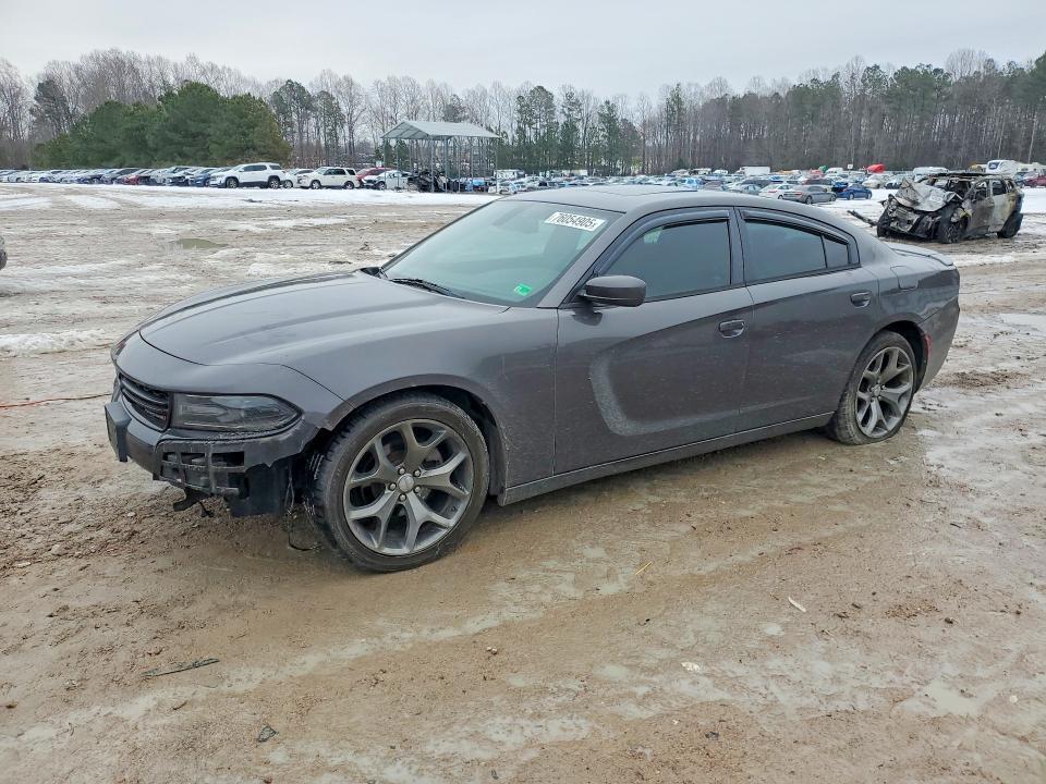 2016 Dodge Charger sxt
