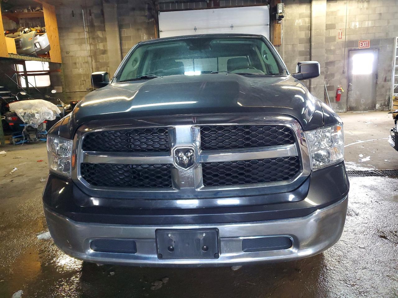2017 Dodge RAM 1500 SLT
