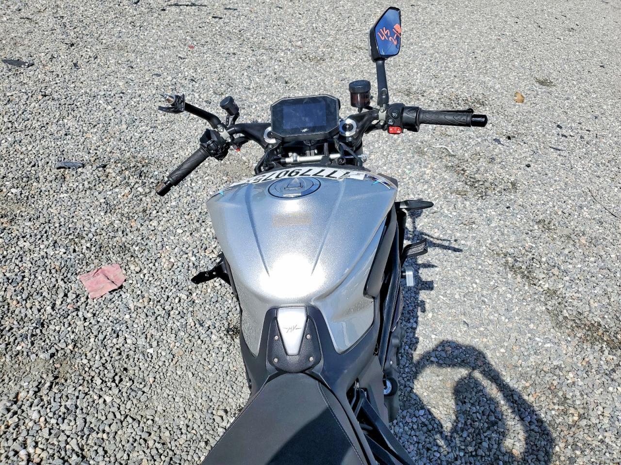 2022 M. V. Agusta Brutale 1000RS