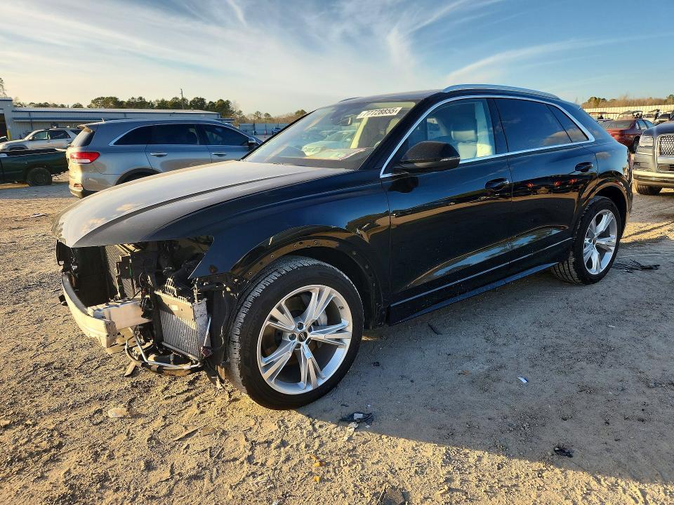 2023 Audi Q8 Prestige