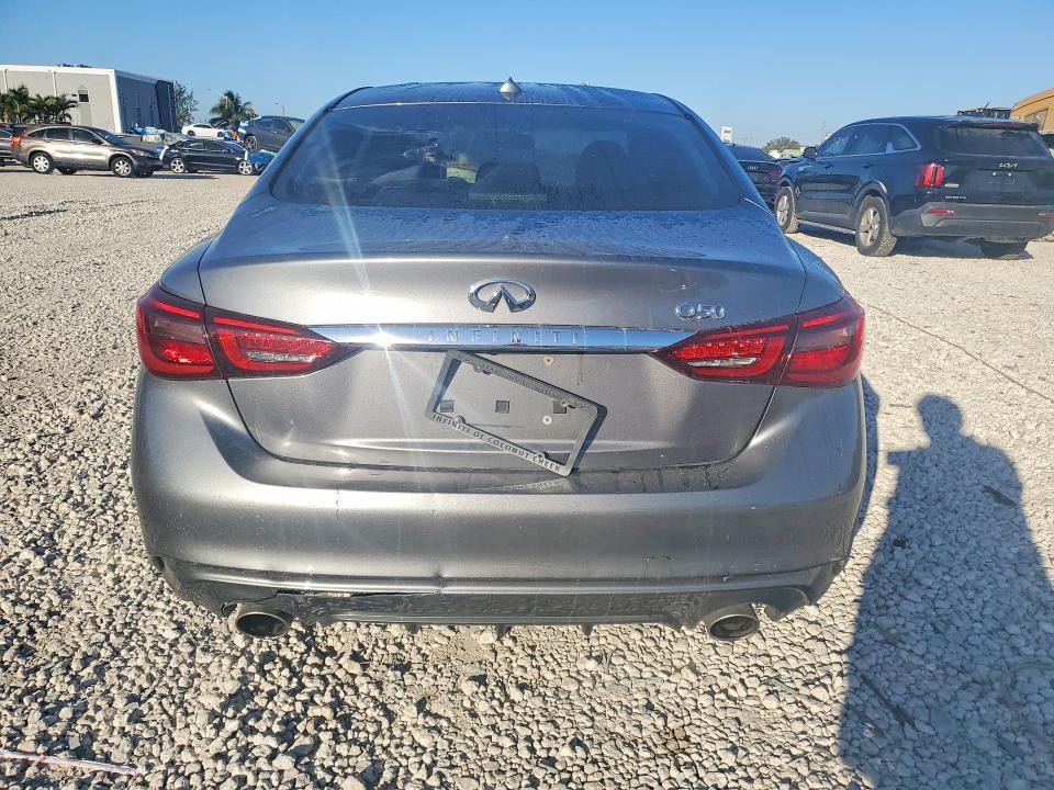 2018 Infiniti Q50 Pure