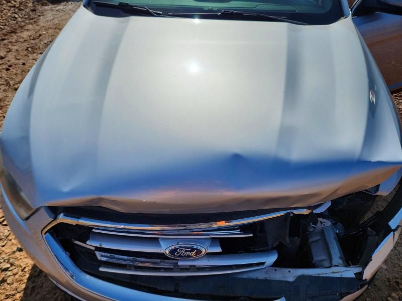 2014 Ford Taurus Limited