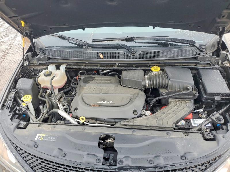 2018 Chrysler Pacifica Touring Plus