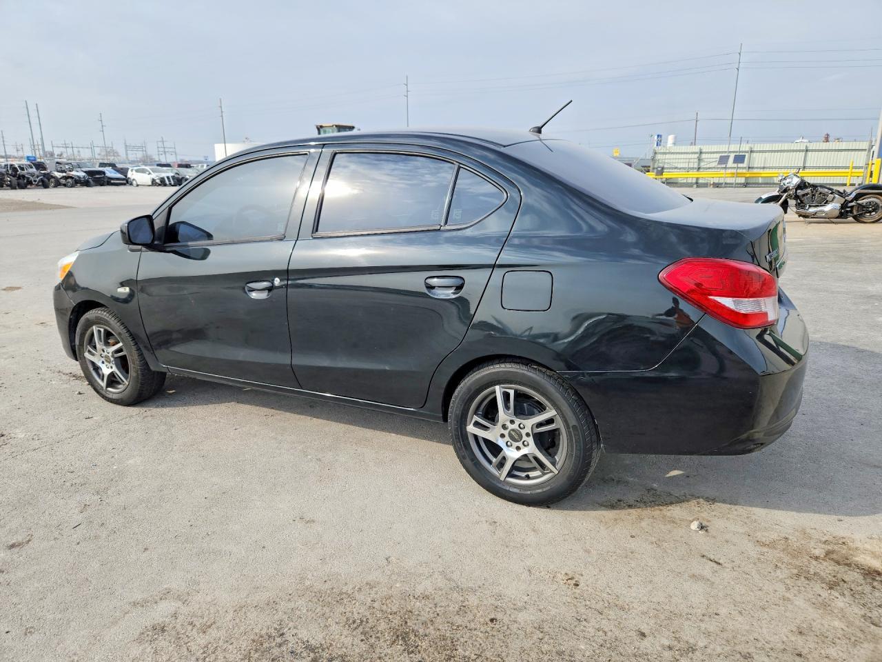2017 Mitsubishi Mirage G4 es