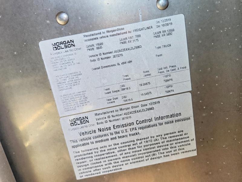 2020 Freightliner MT45G Chassis Delivery Truck