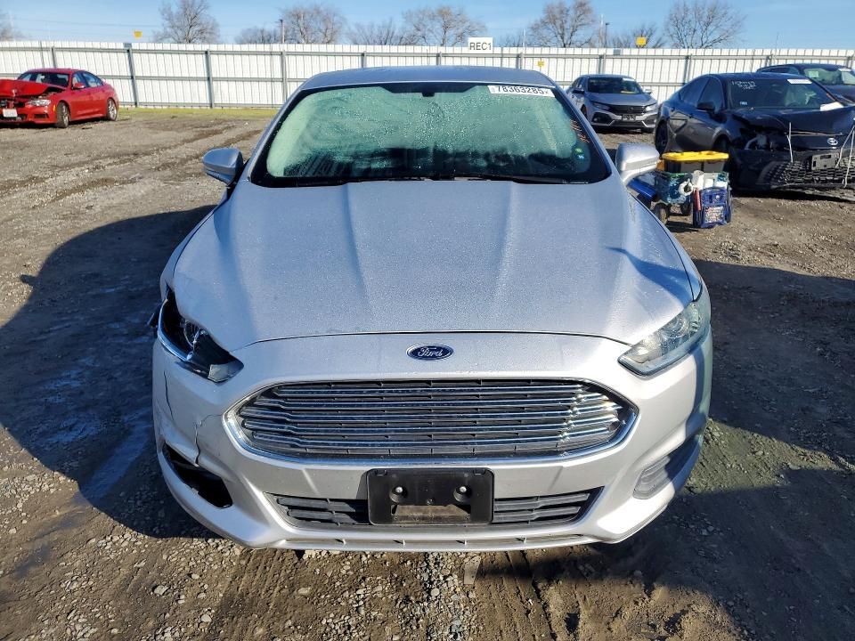 2014 Ford Fusion se
