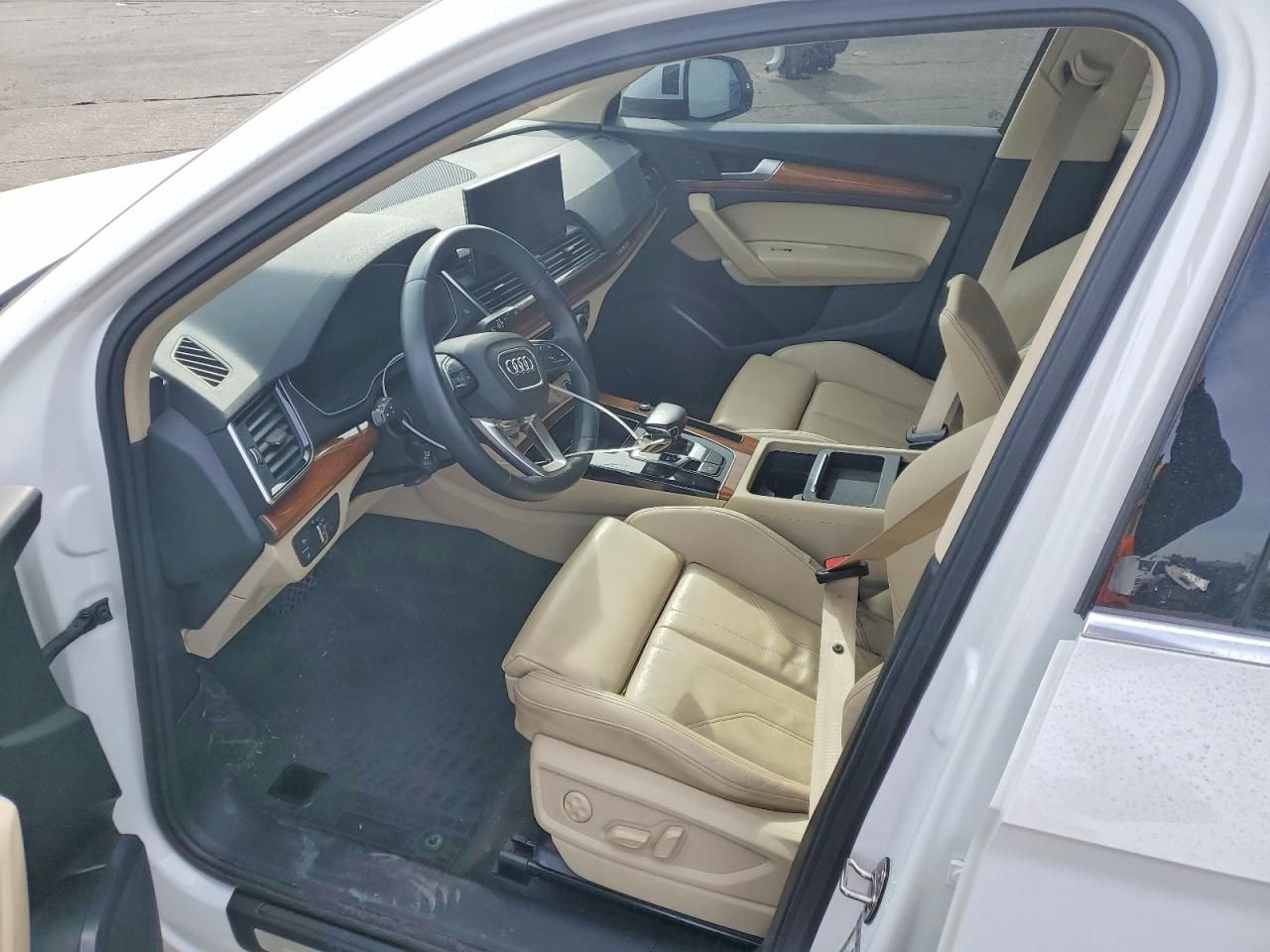 2022 Audi Q5 e Premium 55