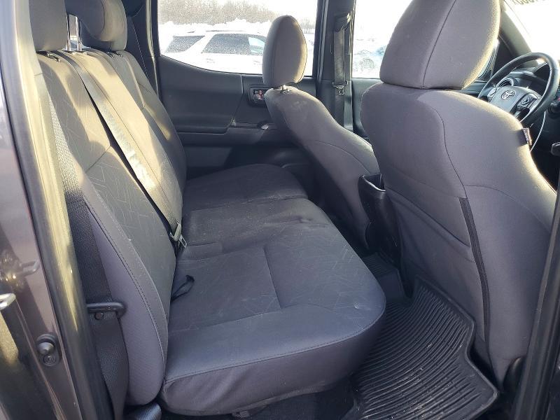2016 Toyota Tacoma Double cab