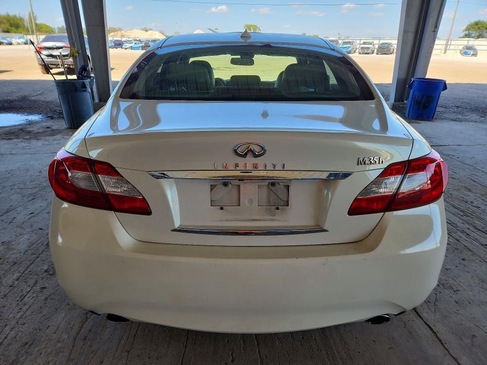 2012 Infiniti M35h