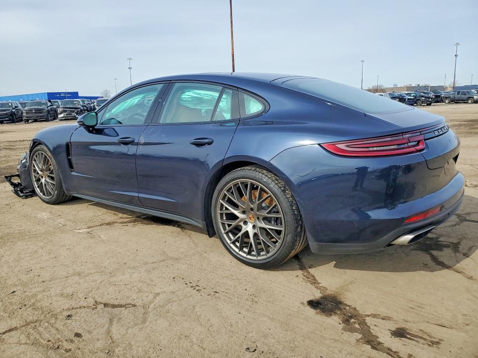 2019 Porsche Panamera Base