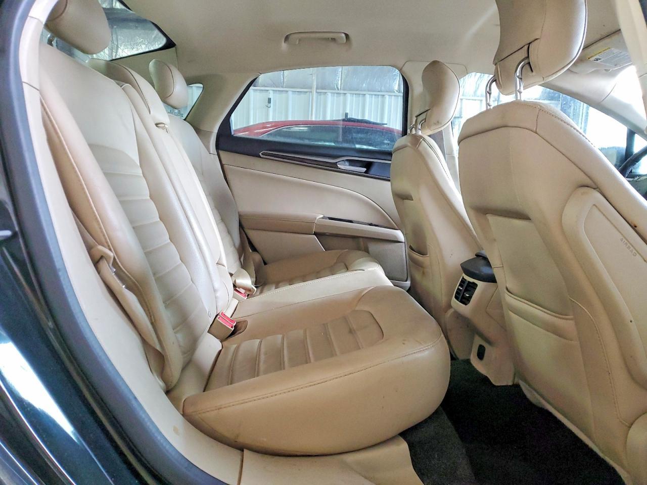 2014 Ford Fusion se