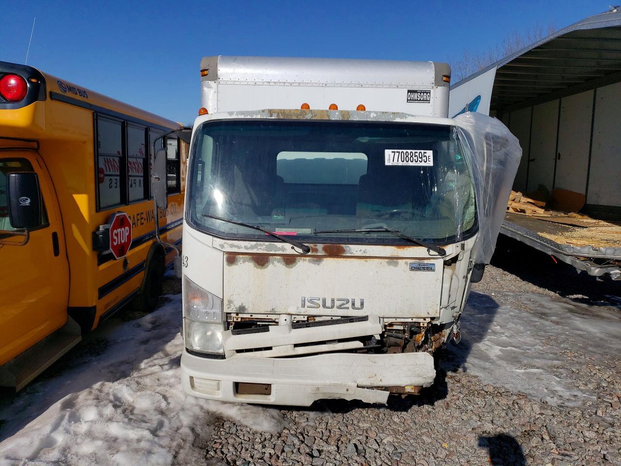 2011 Isuzu NPR