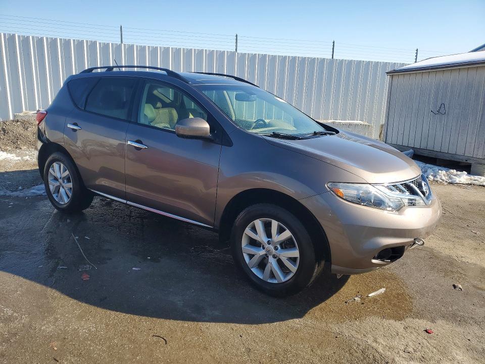 2013 Nissan Murano s