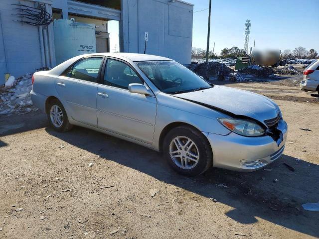 2002 Toyota Camry le