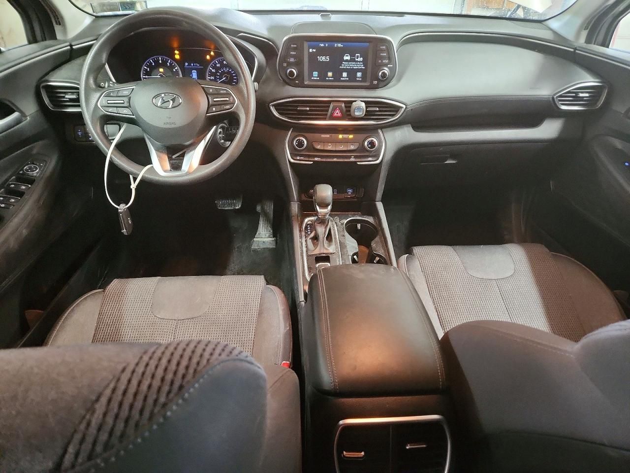 2019 Hyundai Santa fe se 2.4l