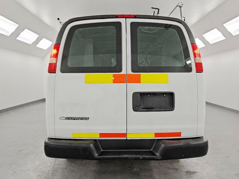 2008 Chevrolet 2008 Chev G3500 Express Cargo van