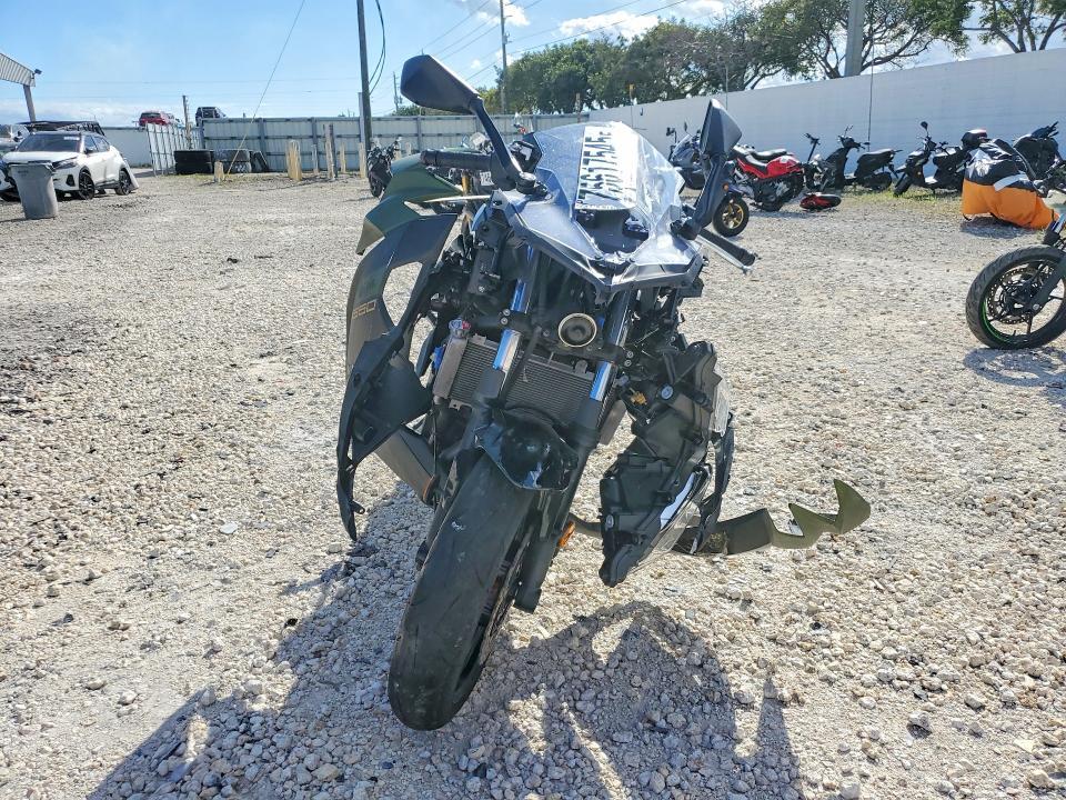 2024 Kawasaki Ex650 r