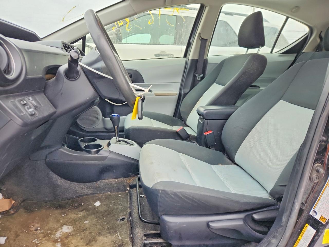 2014 Toyota Prius c