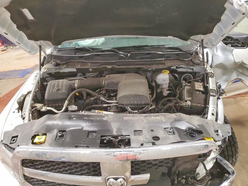 2023 Dodge Ram 1500 Classic slt