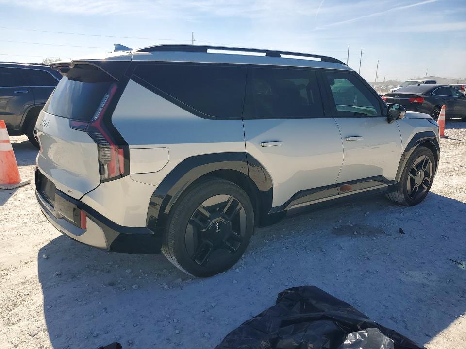 2024 KIA EV9