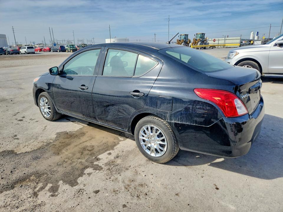 2017 Nissan Versa s