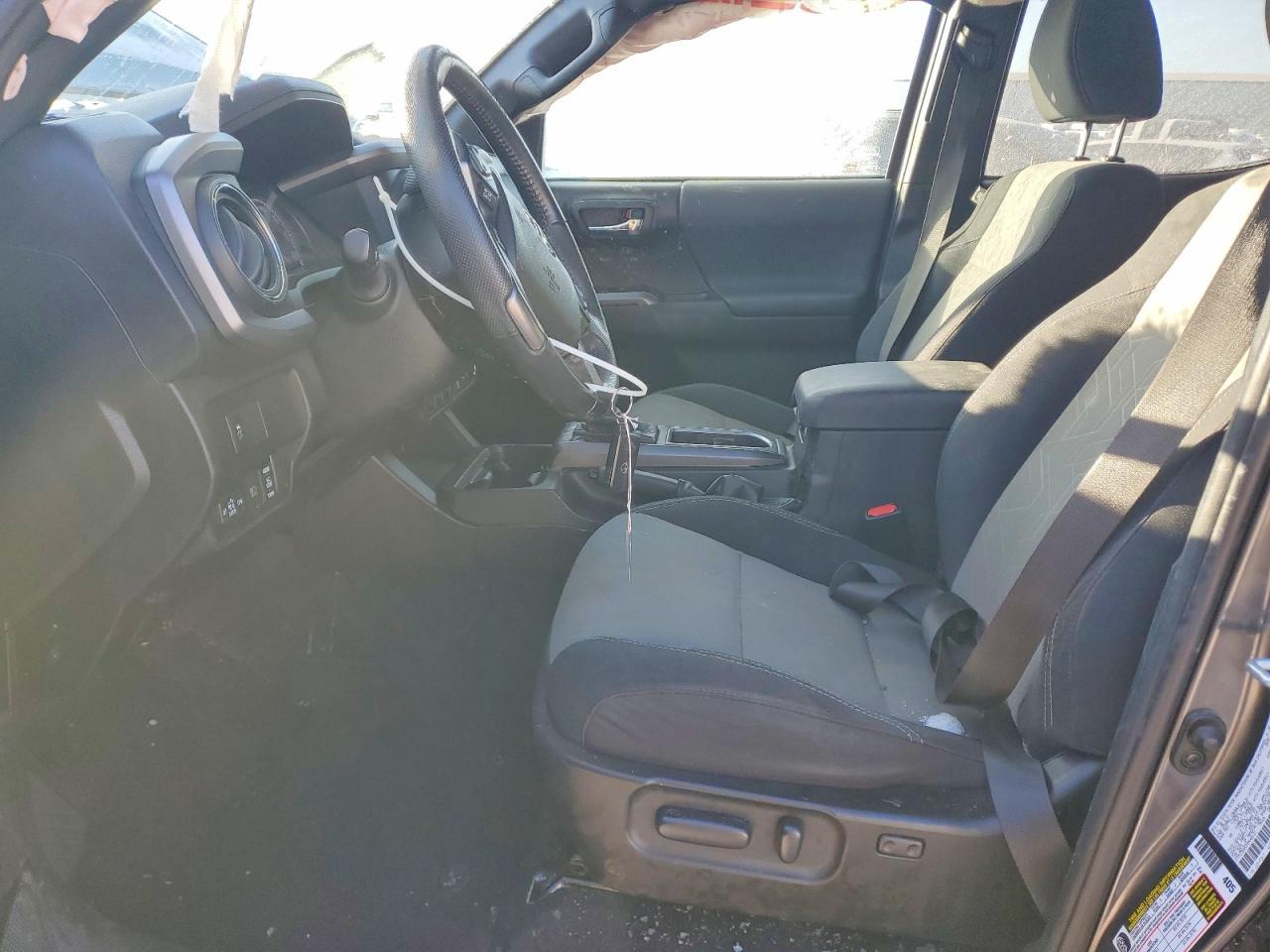 2021 Toyota Tacoma TRD Sport