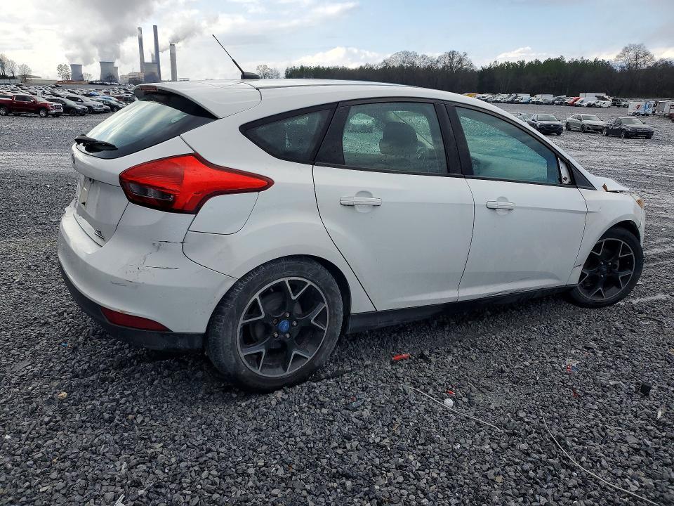 2016 Ford Focus se