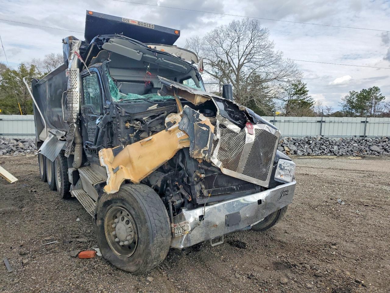 2026 Kenworth T880 Dump Truck