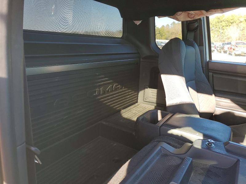 2024 Toyota Tacoma Xtracab
