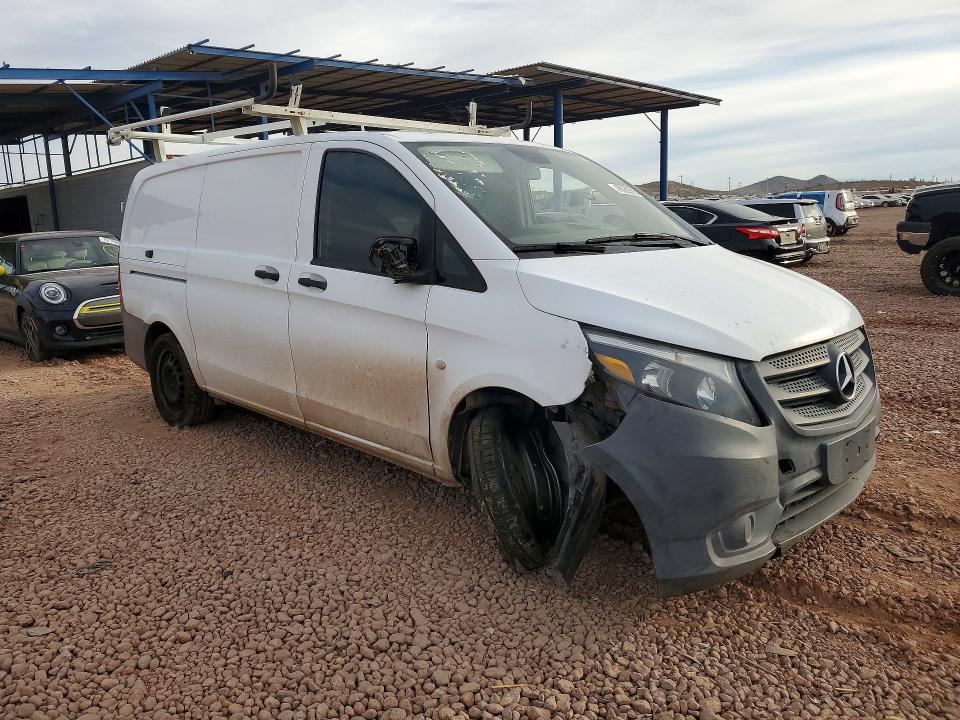 2018 Mercedes-Benz Metris