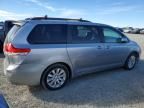 2011 Toyota Sienna xle