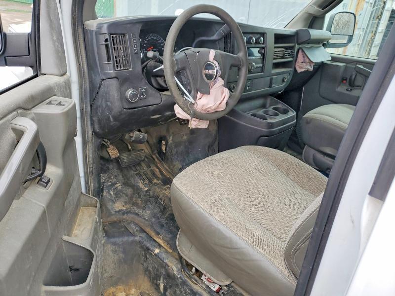 2017 GMC Savana 2500 Cargo Utility / Service van