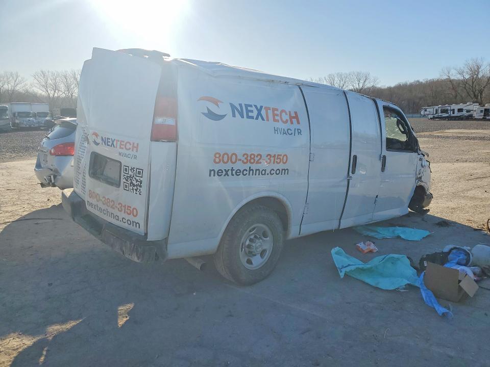 2023 Chevrolet Express G2500