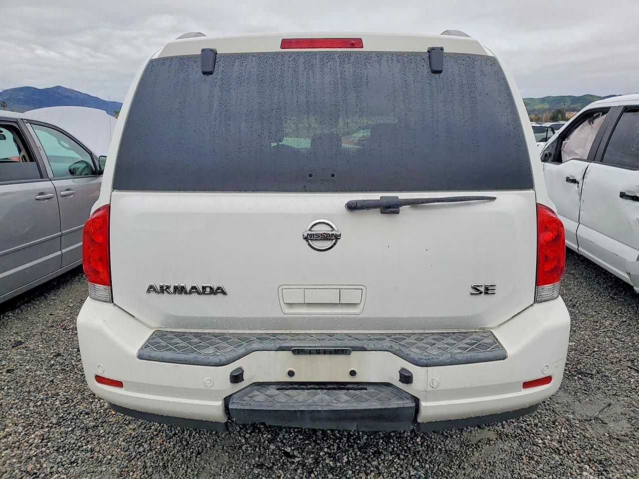 2008 Nissan Armada se