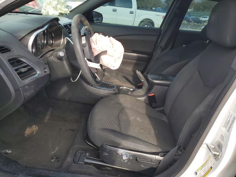 2012 Dodge Avenger se