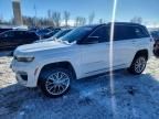 2022 Jeep Grand Cherokee Summit