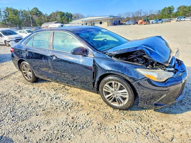 2015 Toyota Camry se
